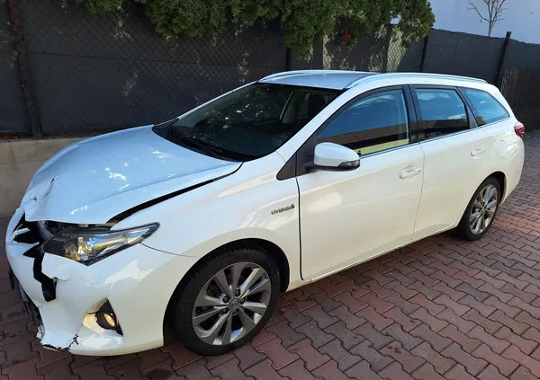 wielkopolskie Toyota Auris cena 26500 przebieg: 168500, rok produkcji 2013 z Krzanowice